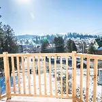 Grand Villla Skyta