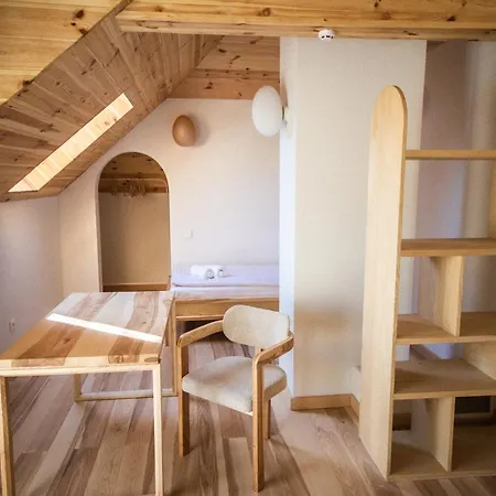 וילה Grand Villla Skyta