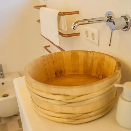 Grand Villla Skyta *