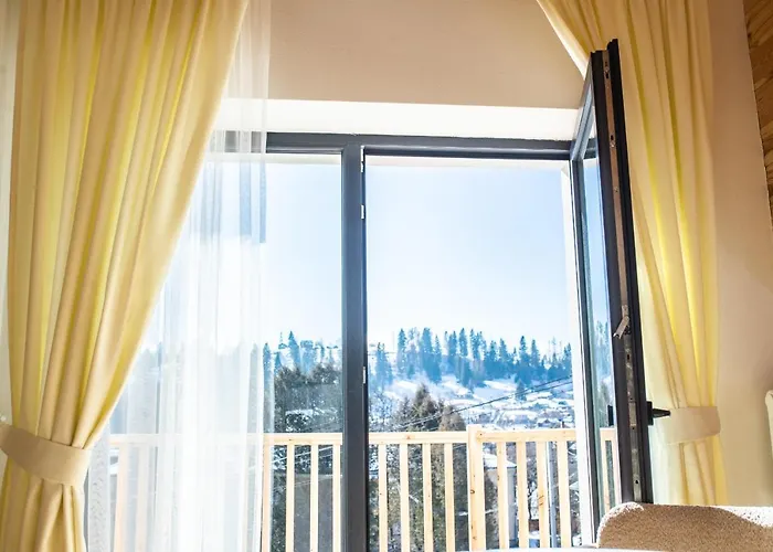 Grand Villla Skyta Villa *